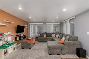 924 Galena St, Aurora, CO 80010 - Photo 23