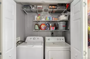 924 Galena St, Aurora, CO 80010 - Photo 35