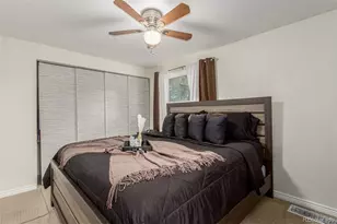 924 Galena St, Aurora, CO 80010 - Photo 27