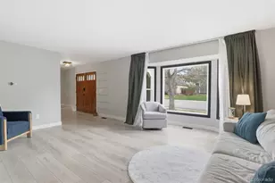 5716 S Lisbon Way, Centennial, CO 80015 - Photo 5