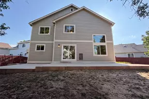 10562 Falcon St, Longmont, CO 80504 - Photo 5