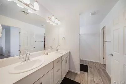 21538 E 59th Place, Aurora, CO 80019 - Photo 11