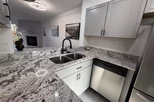 2280 S Jasper Way, Aurora, CO 80013 - Photo 3