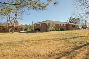 6680 S Jay Dr, Littleton, CO 80123 - Photo 3