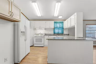 1801 W 92nd Avenue, Denver, CO 80260 - Photo 9