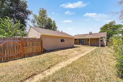 1956 Geneva Street, Aurora, CO 80010 - Photo 31