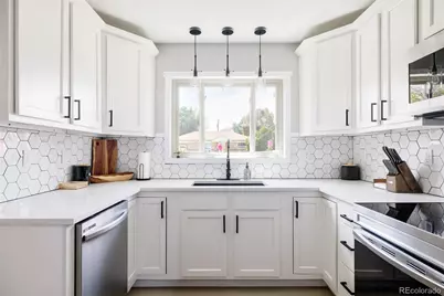 10516 Pearl Street, Northglenn, CO 80233 - Photo 9