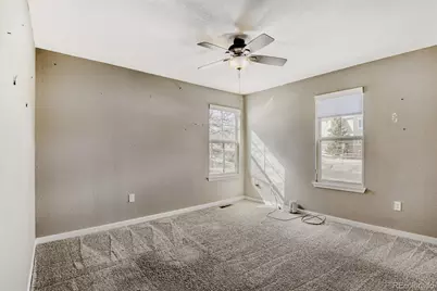 22138 E Jamison Place, Aurora, CO 80016 - Photo 9