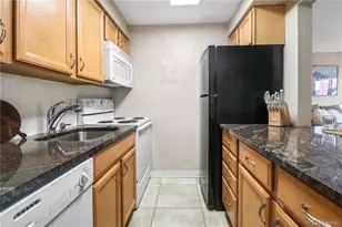 1270 N Marion Street, Denver, CO 80218 - Photo 7