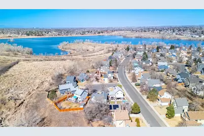 18244 E Layton Place, Aurora, CO 80015 - Photo 35