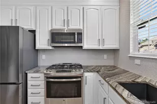 9050 Old Tom Morris Cir, Highlands Ranch, CO 80129 - Photo 15
