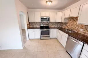 3570 Newport St, Denver, CO 80207 - Photo 9