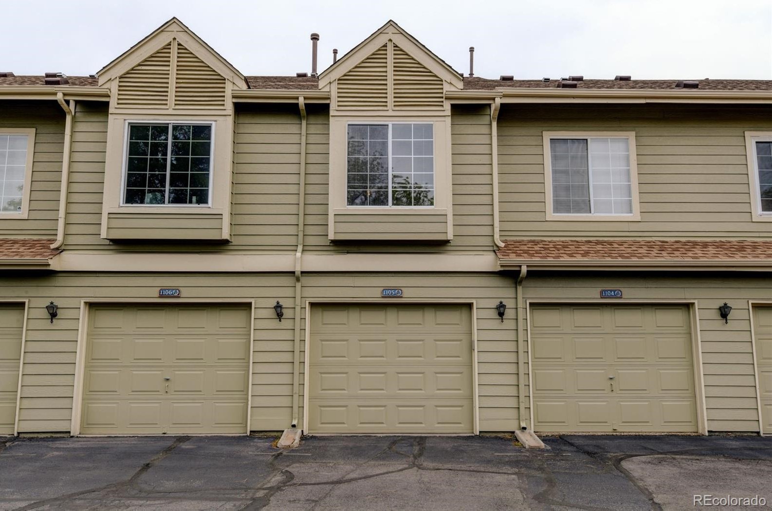 7373 Iowa Ave, Denver CO  80231-5608 exterior