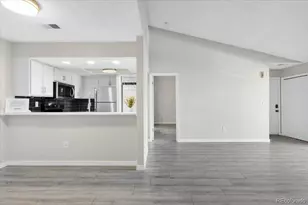 8376 S Upham Way, Littleton, CO 80128 - Photo 9