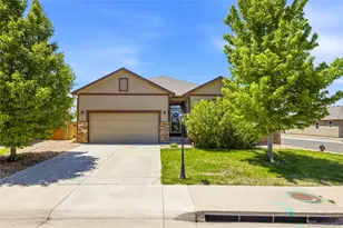 481 Clubhouse Dr, Fort Lupton, CO 80621 - Photo 1