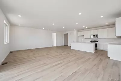 17990 E 90th Place, Commerce City, CO 80022 - Photo 7