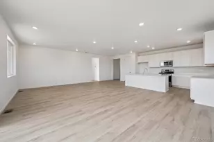 17990 E 90th Pl, Commerce City, CO 80022 - Photo 7