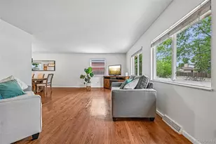 392 Zion St, Aurora, CO 80011 - Photo 7