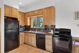 8510 Bobsled Trail, Morrison, CO 80465 - Photo 13