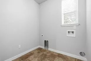 638 E Hinsdale Ave, Littleton, CO 80122 - Photo 31