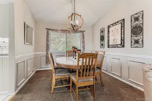 1055 Northridge Rd, Highlands Ranch, CO 80126 - Photo 7