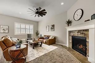 6698 Palmetto Ct, Castle Rock, CO 80108 - Photo 5