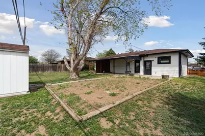 2840 Cottonwood Drive, Denver, CO 80221 - Photo 35