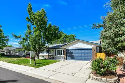 3077 S Rosemary Street, Denver, CO 80231 - Photo 3