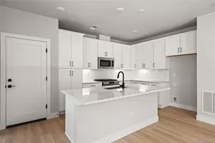 7321 Goldbloom Ln, Littleton, CO 80125 - Photo 7