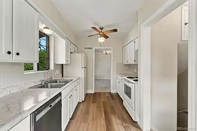 2377 Krameria Street, Denver, CO 80207 - Photo 9