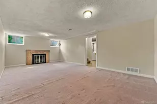 2377 Krameria St, Denver, CO 80207 - Photo 17