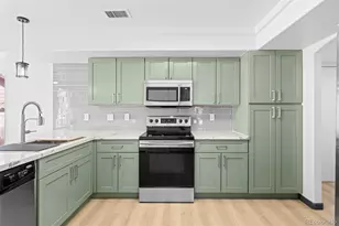 4718 Orleans St, Denver, CO 80249 - Photo 9