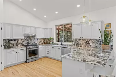 1655 Muirfield Lane, Evergreen, CO 80439 - Photo 11