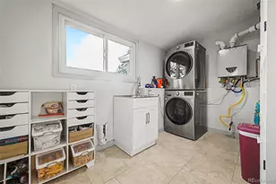901 S Locust St, Denver, CO 80224 - Photo 19