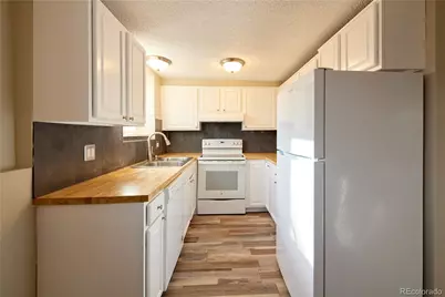 8060 W 9th Avenue #115, Lakewood, CO 80214 - Photo 7