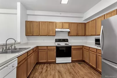 9758 Laredo Street #17E, Commerce City, CO 80022 - Photo 7