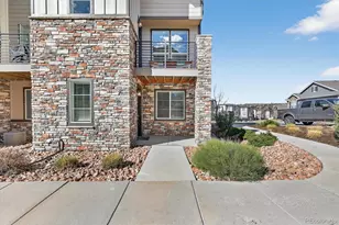 1592 Castle Creek Cir, Castle Rock, CO 80104 - Photo 3