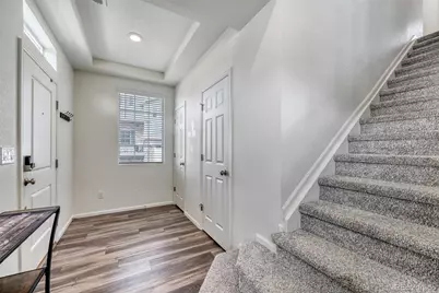 3934 N Quatar Court, Aurora, CO 80019 - Photo 7