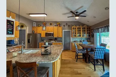 386 Eldridge Street, Burlington, CO 80807 - Photo 5