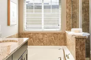 11045 E 28th Pl, Denver, CO 80238 - Photo 21