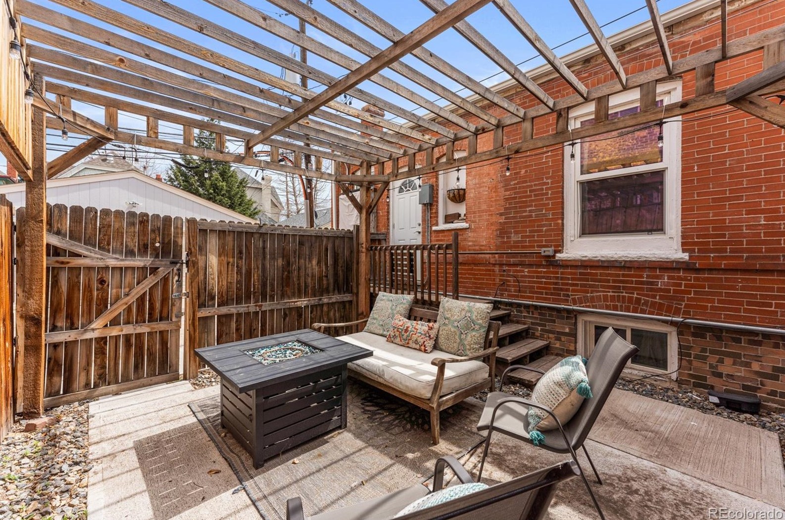 247 Alameda Ave, Denver CO  80209-1703 exterior
