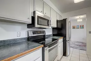 3345 S Akron St, Denver, CO 80231 - Photo 9