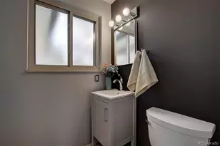 3345 S Akron St, Denver, CO 80231 - Photo 27