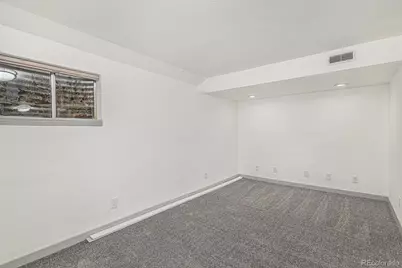 1649 S Ivory Circle #E, Aurora, CO 80017 - Photo 17