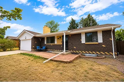 322 S Peoria Circle, Aurora, CO 80012 - Photo 1