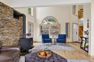 69 Spruce Ct, Evergreen, CO 80439 - Photo 9