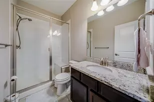 570 E Dry Creek Pl, Littleton, CO 80122 - Photo 17