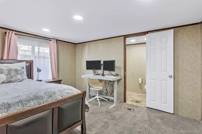 1050 S Pierce Street, Lakewood, CO 80226 - Photo 9