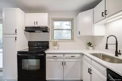 6595 S Cherry Way, Centennial, CO 80121 - Photo 9