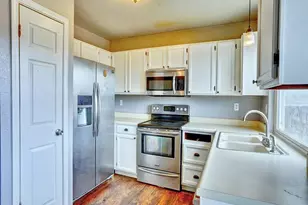 3160 S Halifax St, Aurora, CO 80013 - Photo 7